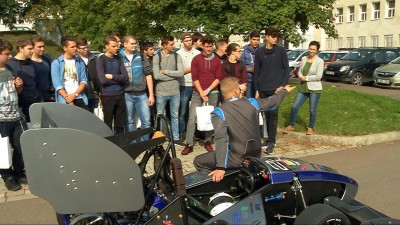 Ismerkedés a képzési lehetőségekkel